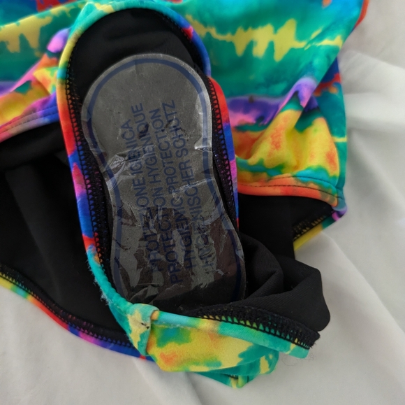 Heat Multicolor One-Piece Swimsuit with‎ Bra Women's Size Small - Picture 8 of 8